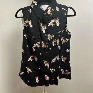 LuLaRoe Roxanne Sleeveless Top